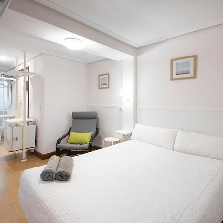 Pension Santa Clara San Sebastián Esterno foto
