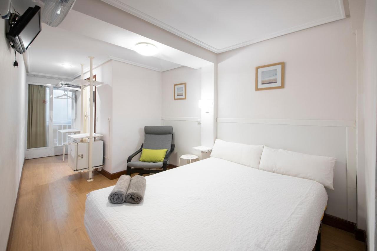 Pension Santa Clara San Sebastián Esterno foto