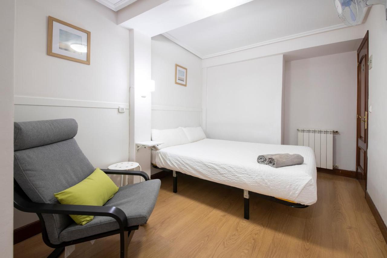 Pension Santa Clara San Sebastián Esterno foto