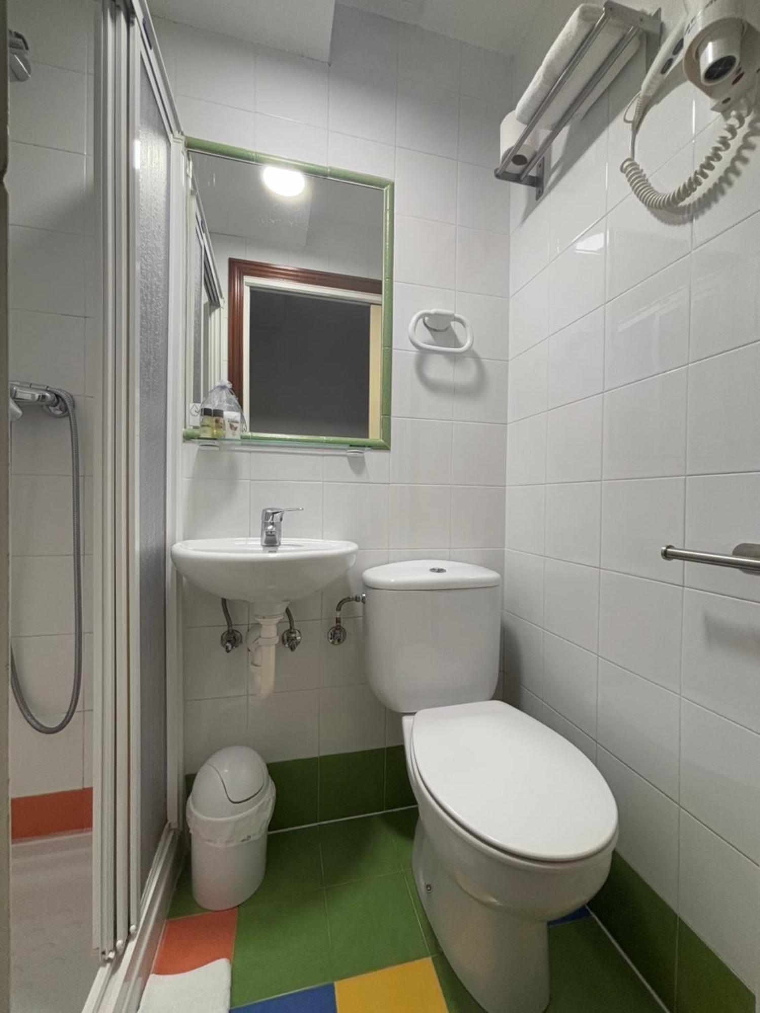 Pension Santa Clara San Sebastián Esterno foto